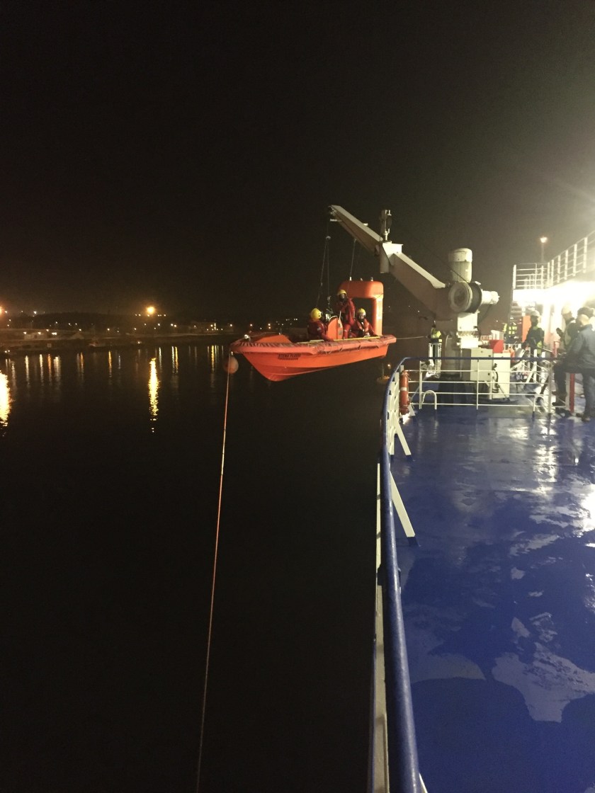 97CCC37B-CD77-4FE3-B9A0-47DECAC87BC9