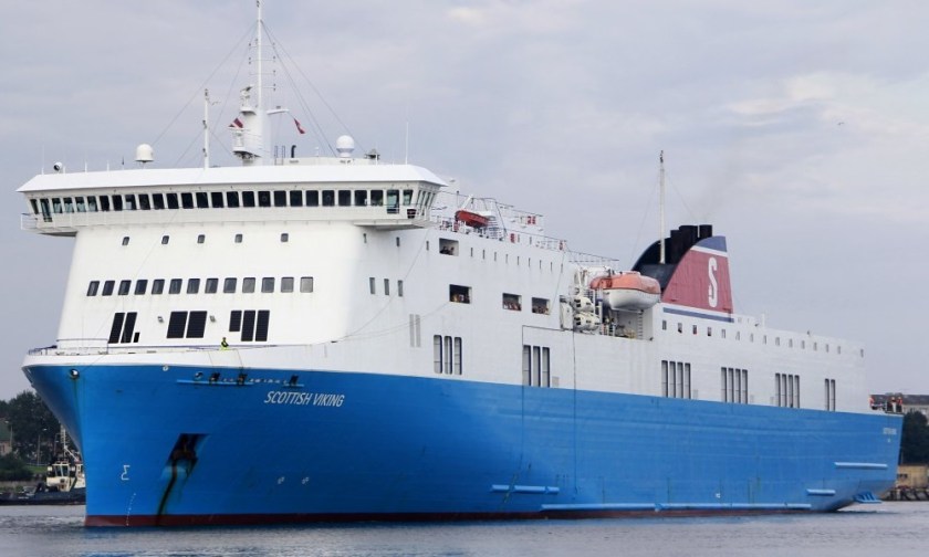 AA60435A-EA1A-4243-8ED7-0B250812BEB2