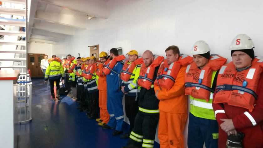 F9299B6B-AA86-4C87-BF6F-16EC18C9F90D