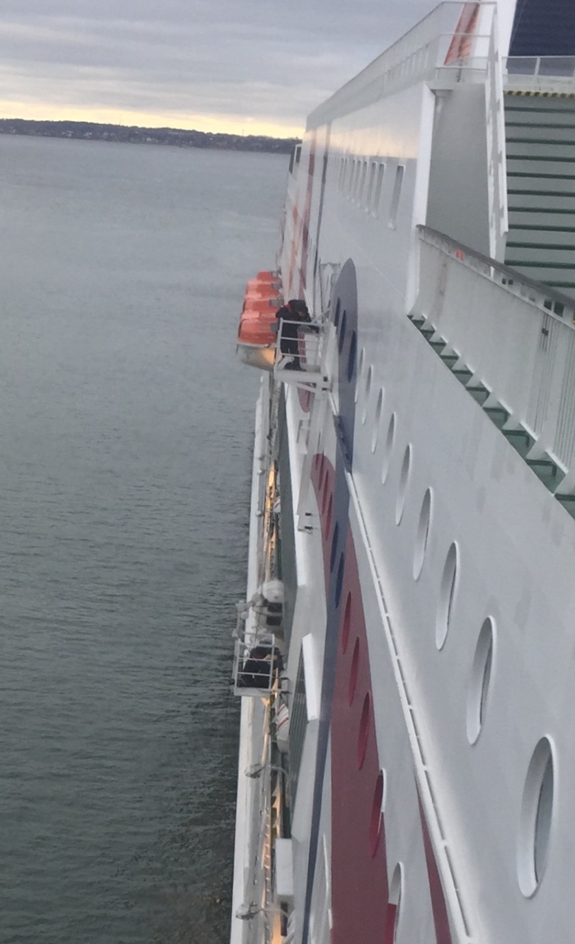 6EAC66FA-6F9B-4527-A300-BEAE1A7C39BA